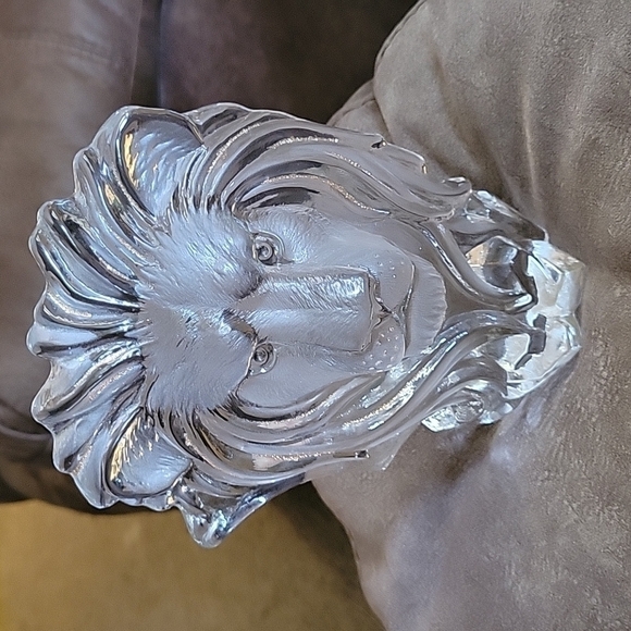 Vtg Heavy Clear Glass Crystal Carved Lion with Gold Accent Bookend - Picture 7 of 7